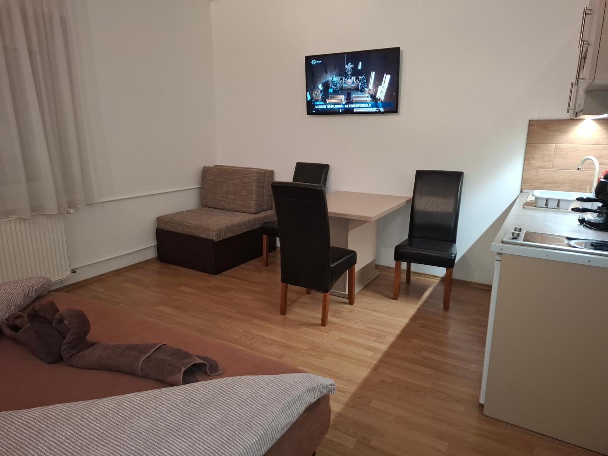 Ilona Apartmanhaz Siófok Eksteriør billede