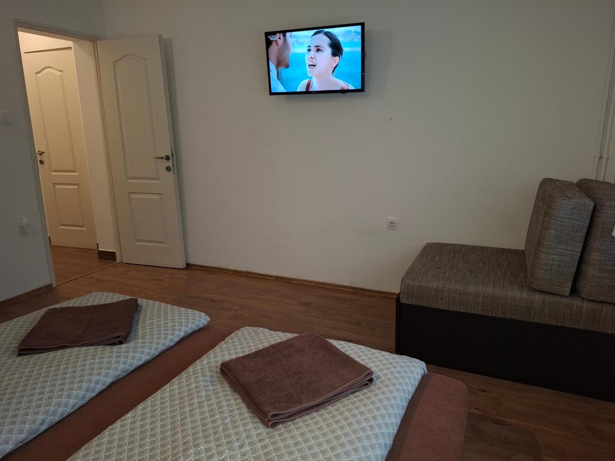Ilona Apartmanhaz Siófok Eksteriør billede