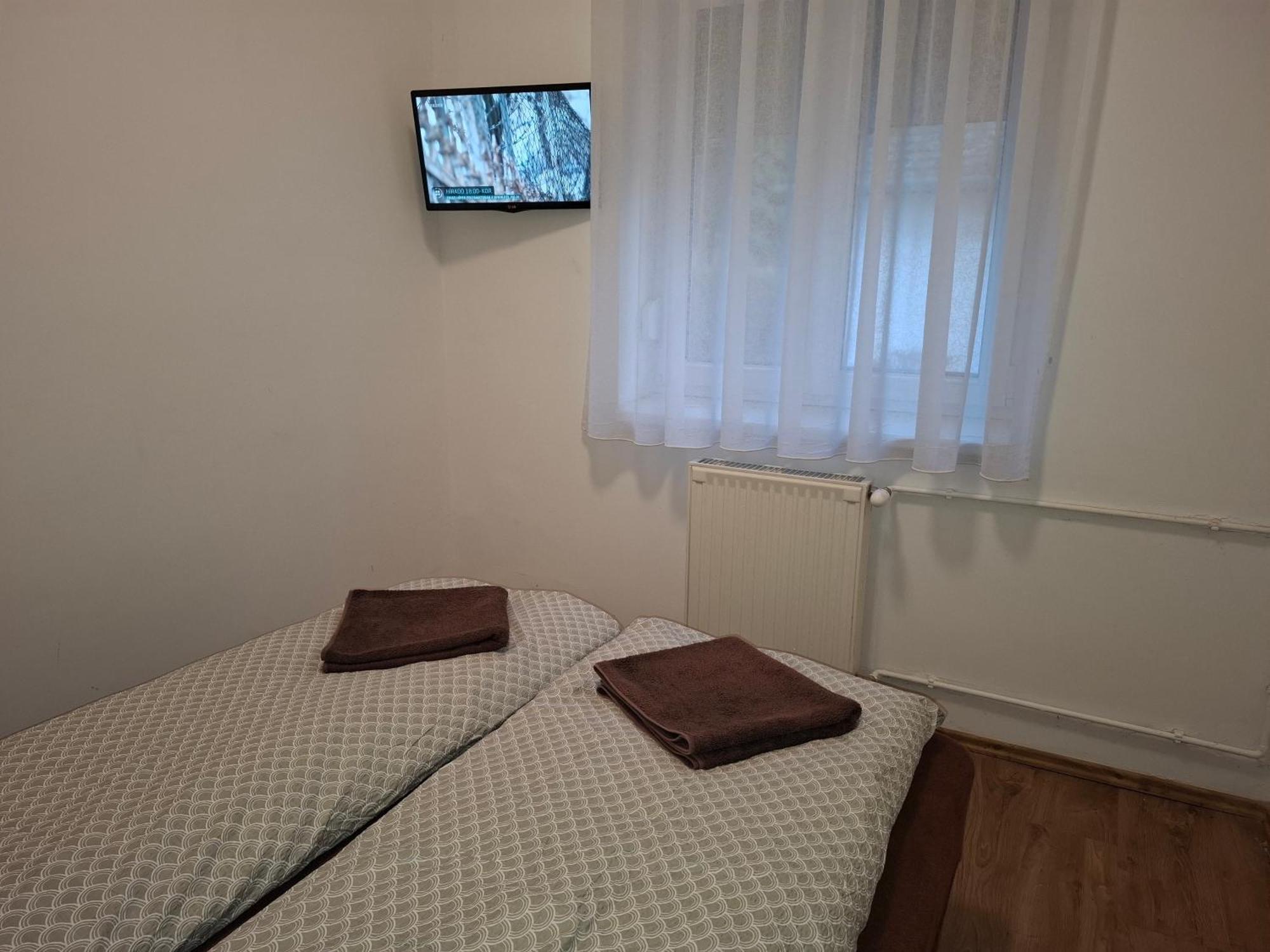 Ilona Apartmanhaz Siófok Eksteriør billede